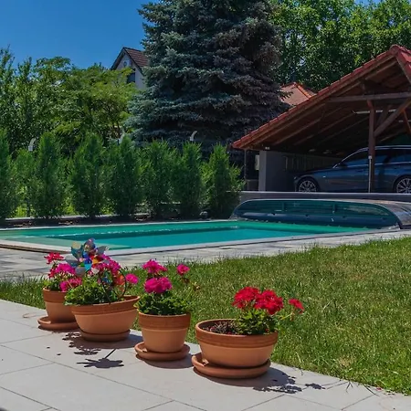 Family Friendly In W Pool & Ac By Nw * Фоньод