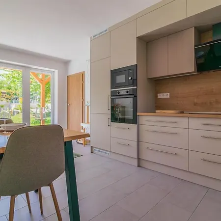 Family Friendly In W Pool & Ac By Nw Апартаменты *